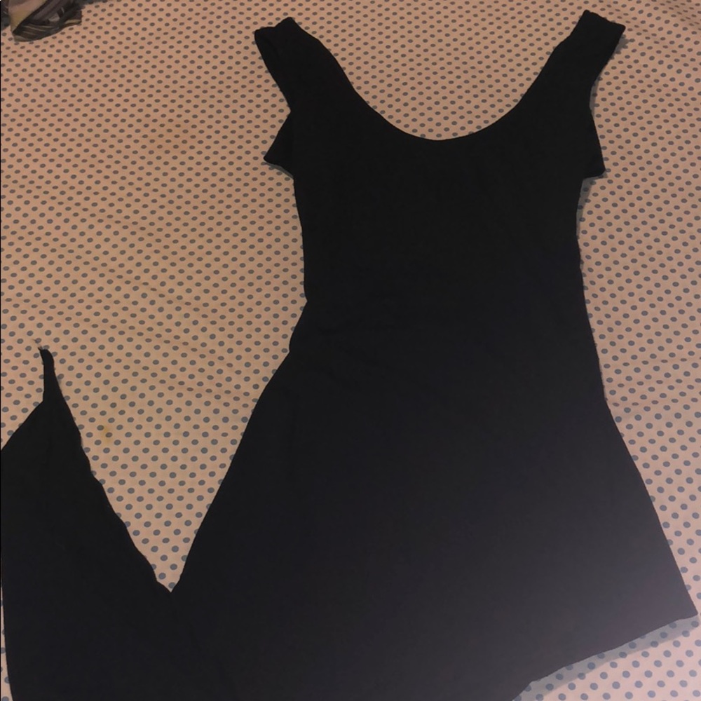 Cross back black top